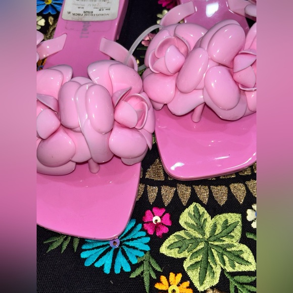 Jeffrey Campbell Pink Sandals - Picture 6 of 6